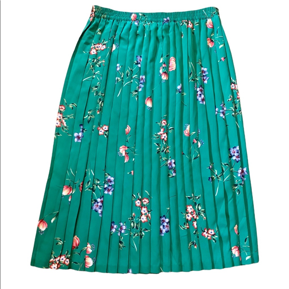 VINTAGE Alfred Dunner Green Pleated Floral Midi Skirt